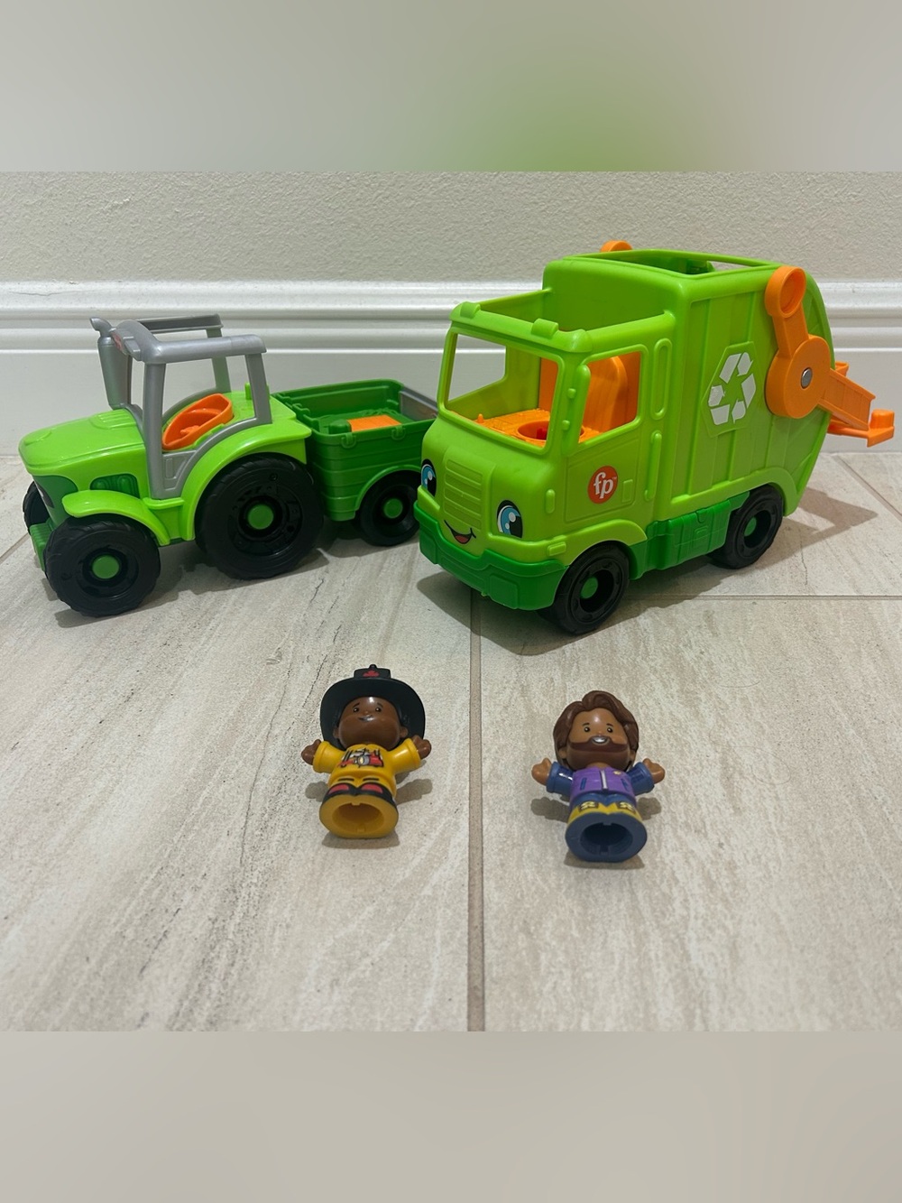 Fisher-Price Little People Green Recycling Truck & Tractor